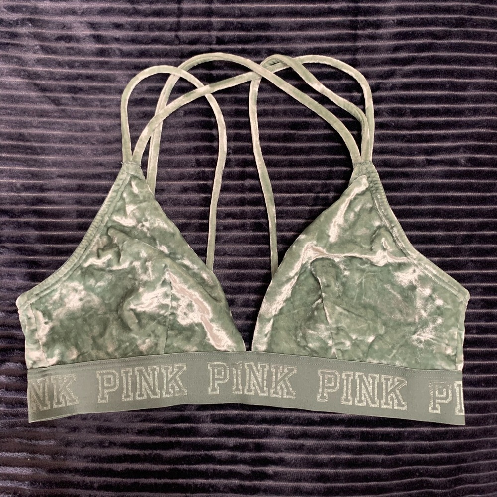 VICTORIAS SECRET PINK RARE VELVET BRALETTE